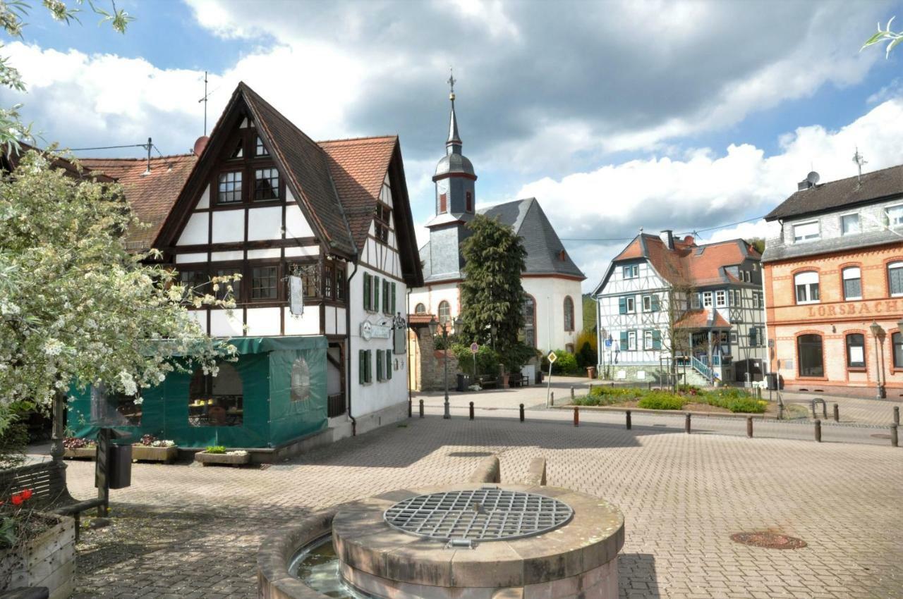 Apartmenthaus Am Zimmerplatz Hofheim am Taunus Exterior photo